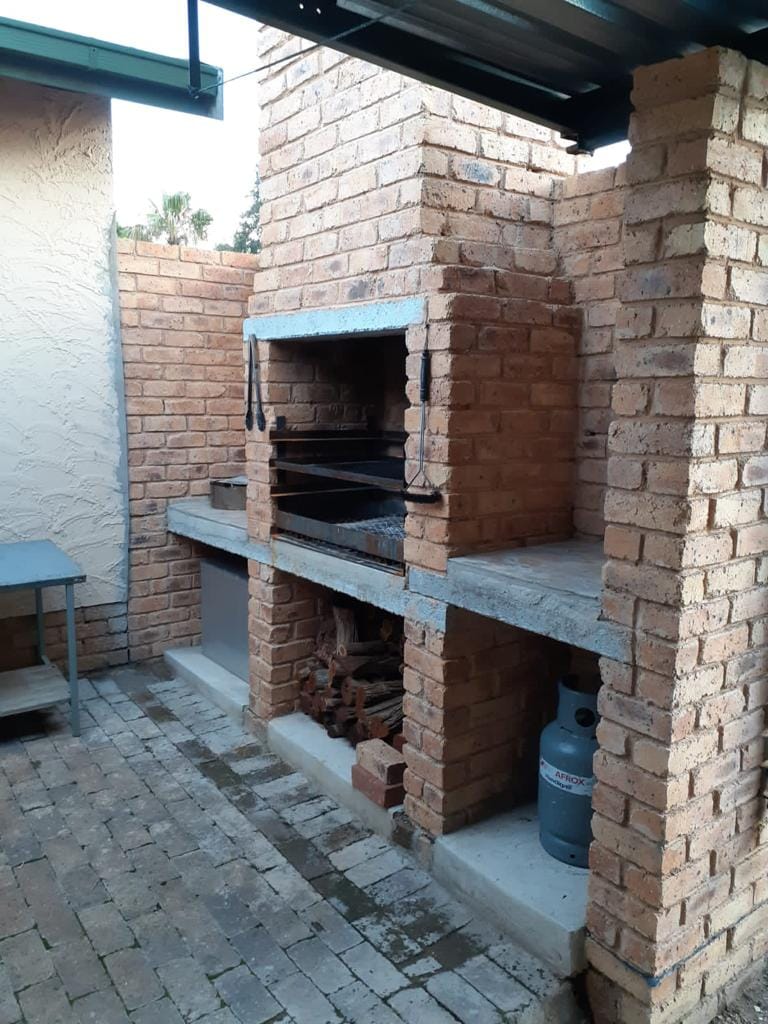 Built-in braai taking shape